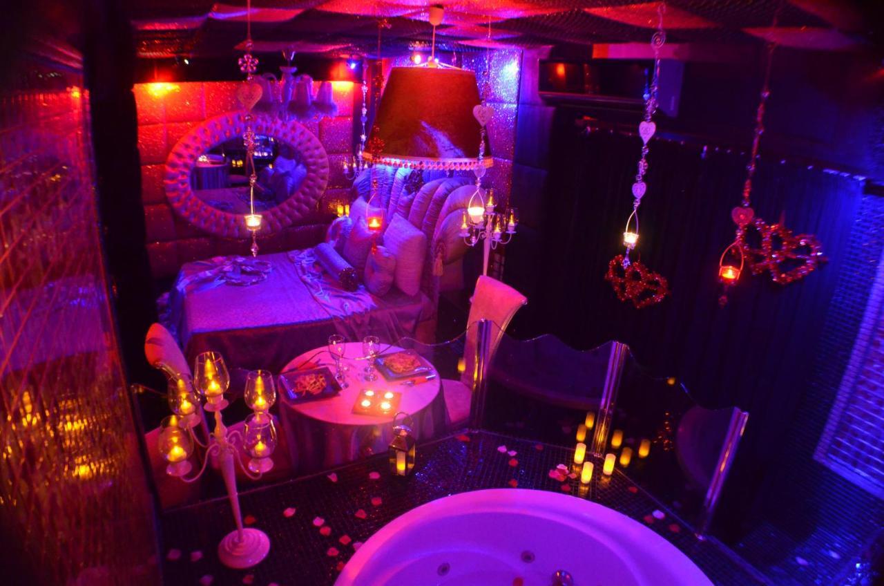 Hotel Xcite Salem 3*
