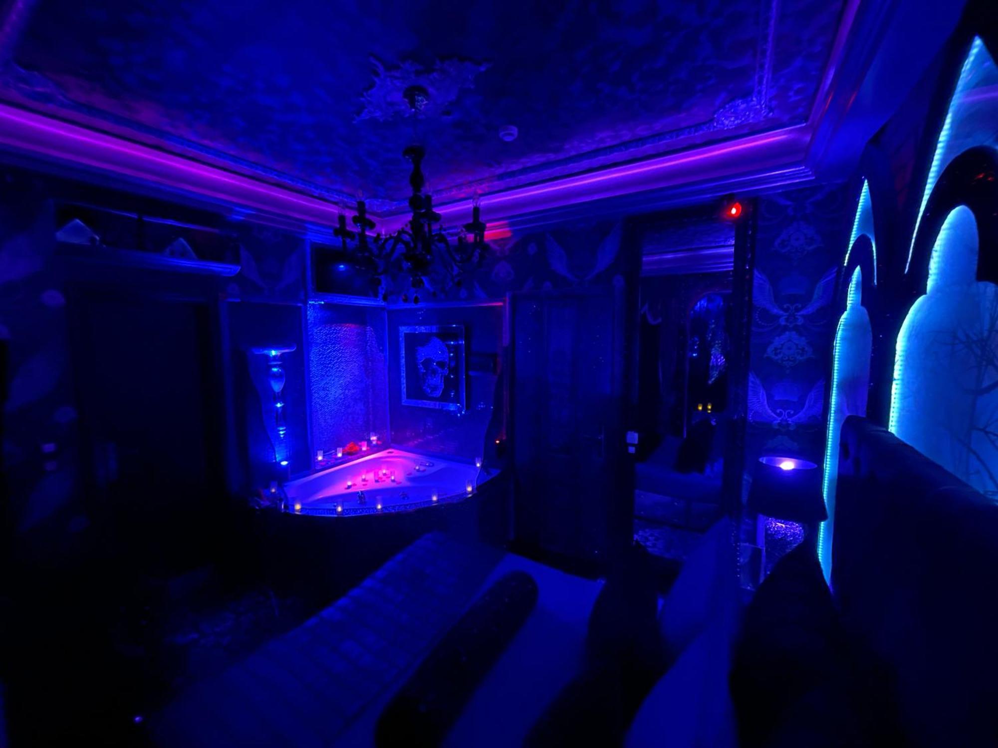 Hotel Xcite Salem Atena