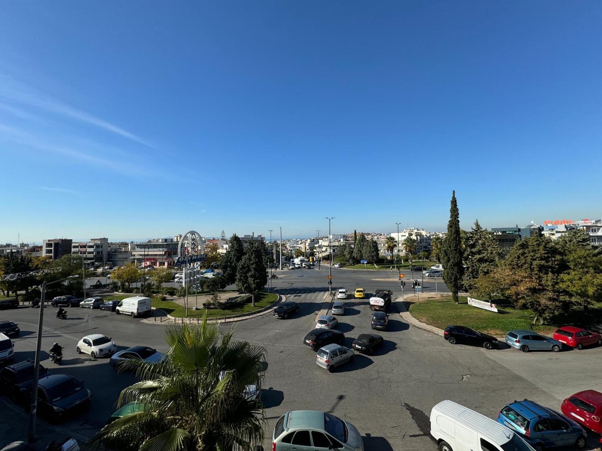 Hotel Xcite Salem 3*