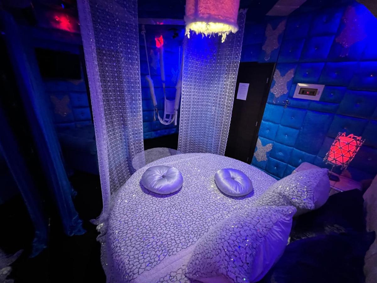 Hotel Xcite Salem 3*